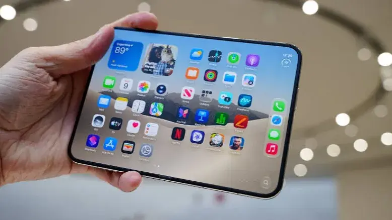 چالش بزرگ iPhone Duo؛ گوشی ۲۰۰۰ دلاری اپل برای چه کسانی ساخته شده است؟
