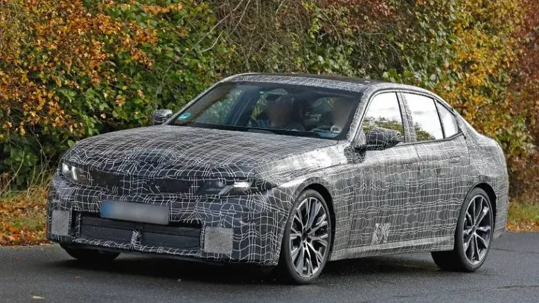 افشای تصاویر نسل جدید BMW 3 Series؛ انقلاب طراحی در سدان محبوب آلمانی