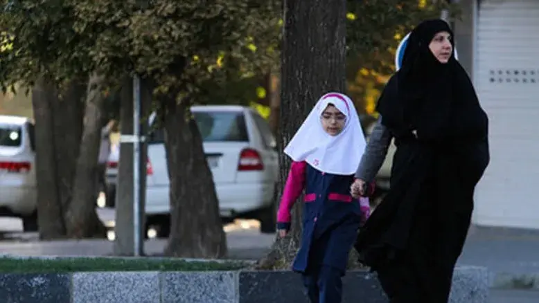 خبر خوش برای والدین شاغل؛ ساعت کاری از اول مهر شناور می‌شود
