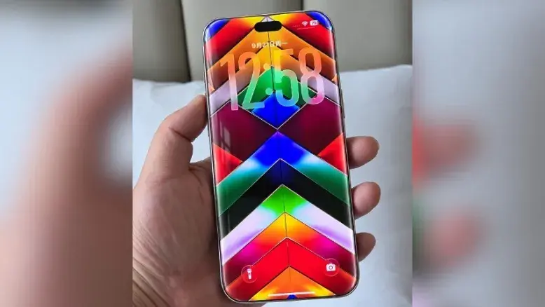 افشای مشخصات نمایشگر iPhone 20 Pro؛ آیفون بیستمین سالگرد اپل با چه ظاهری می‌آید؟