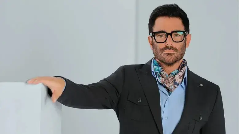 محمدرضا گلزار نامزد فهرست ۱۰۰ چهره جذاب جهان در سال ۲۰۲۶ شد