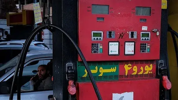 جهش قیمت بنزین سوپر وارداتی در بورس انرژی به ۱۱۱ هزار تومان