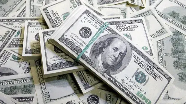 شرایط و مدارک دریافت ۱۰ هزار دلار ارز سهمیه‌ای در شعب پنج‌گانه بانکی
