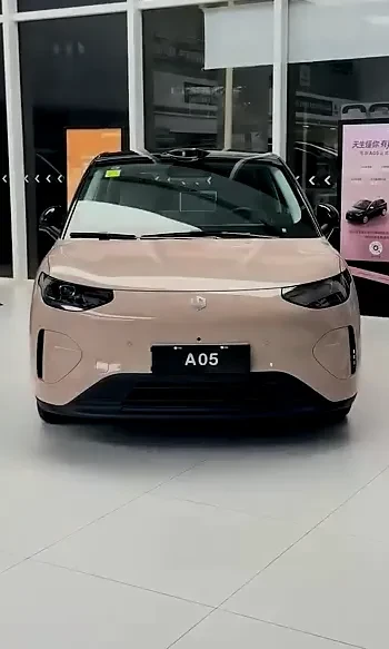 انقلاب در خودروهای الکتریکی | لیپ موتور Leapmotor A05 EV مدل ۲۰۲۷ با طراحی آینده‌نگرانه از راه رسید