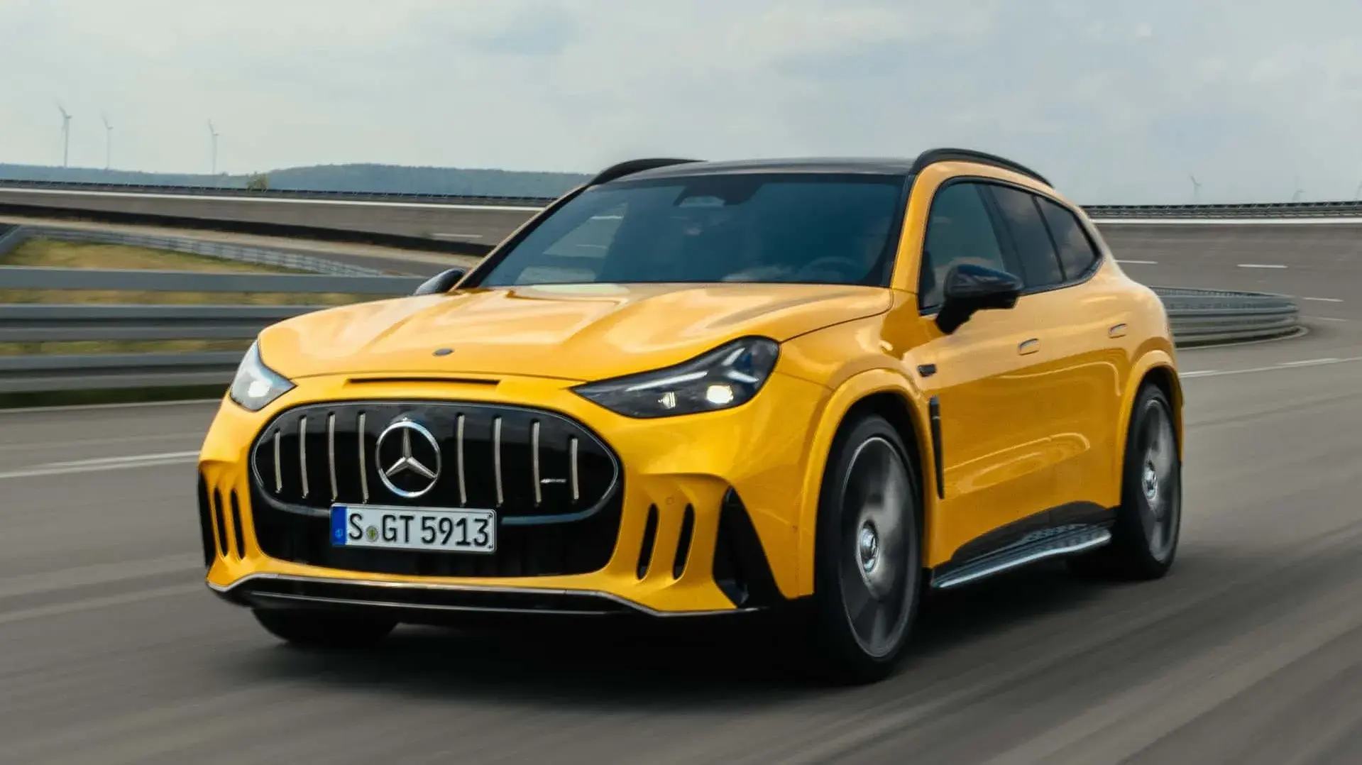 شاسی‌بلند برقی مرسدس-AMG GT رونمایی شد؛ غول ۱۱۵۳ اسب بخاری با شارژ فوق‌سریع ۷۱۰ کیلوواتی