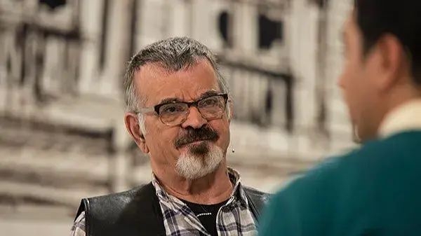 واکنش مهدی فخیم‌زاده به خبر درگذشتش: زنگ می‌زنند بپرسند زنده‌ام یا نه!