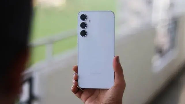 آپدیت پایدار One UI 9 برای سامسونگ گلکسی A55 منتشر شد
