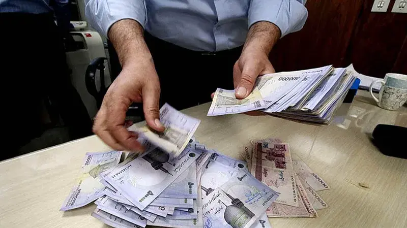 خبر تازه از افزایش حقوق ۱۴۰۶؛ احتمال رشد ۳۰ تا ۴۰ درصدی حقوق کارمندان و کارگران