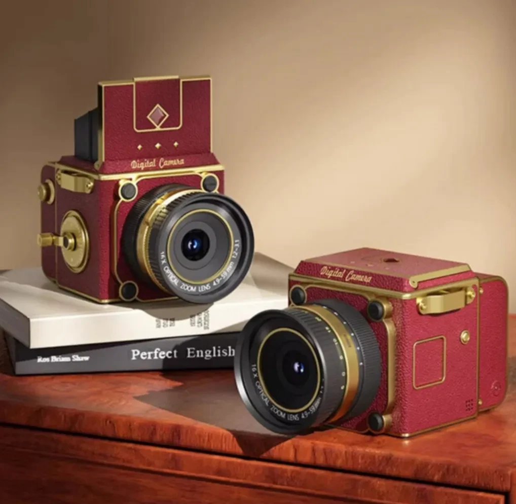 معرفی دوربین دیجیتال Retro CCD 4K؛ با این دوربین جادویی کوچک، حس‌وحال نوستالژیک دهه ۹۰ را زنده کنید!