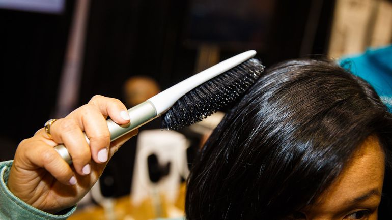 شانه موی سر هوشمند loreal