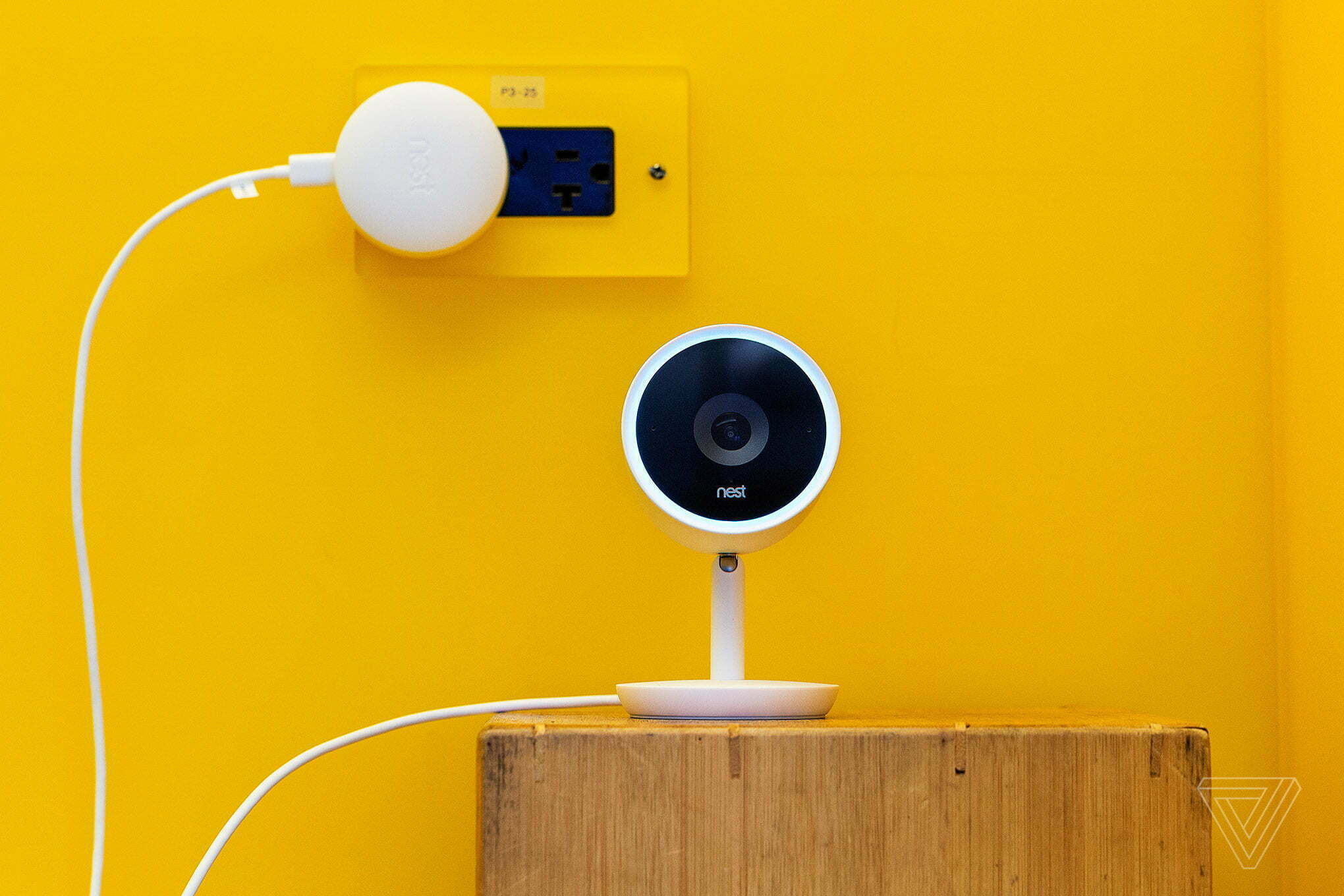 بررسی دوربین مدار بسته‌ی Nest Cam