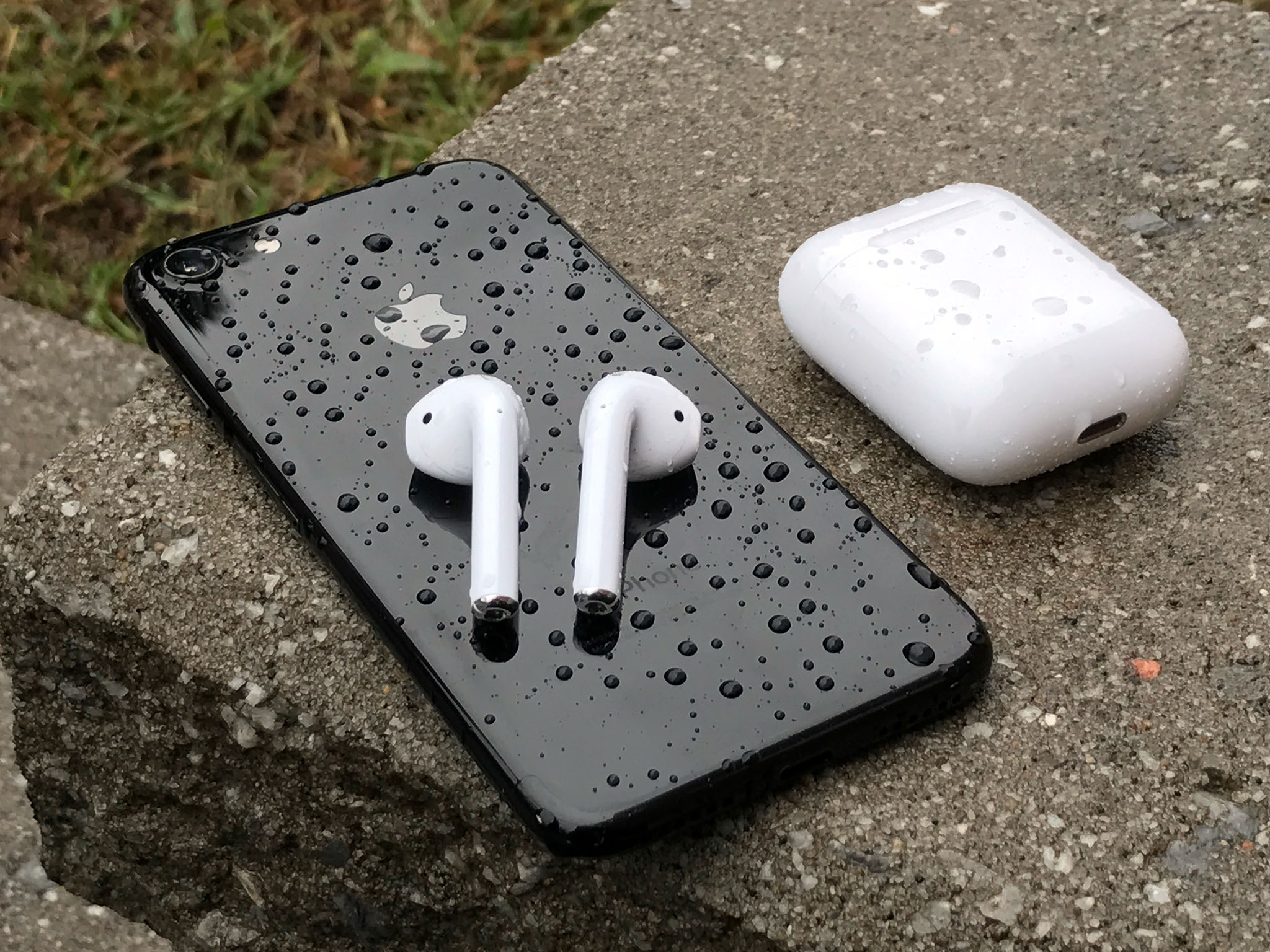محصول جدید اپل با نام AirPod