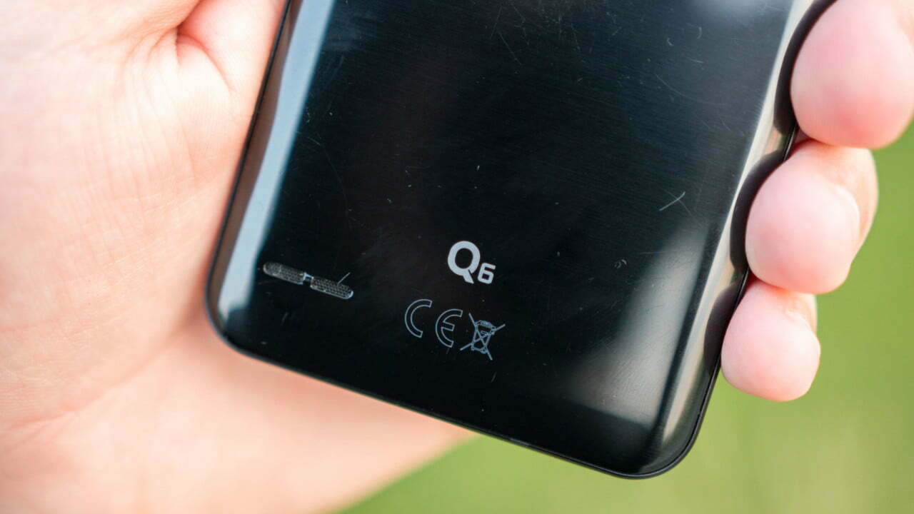بررسی کامل گوشی هوشمند LG Q6 LG Q6 / بررسی گوشی ال جی Q6