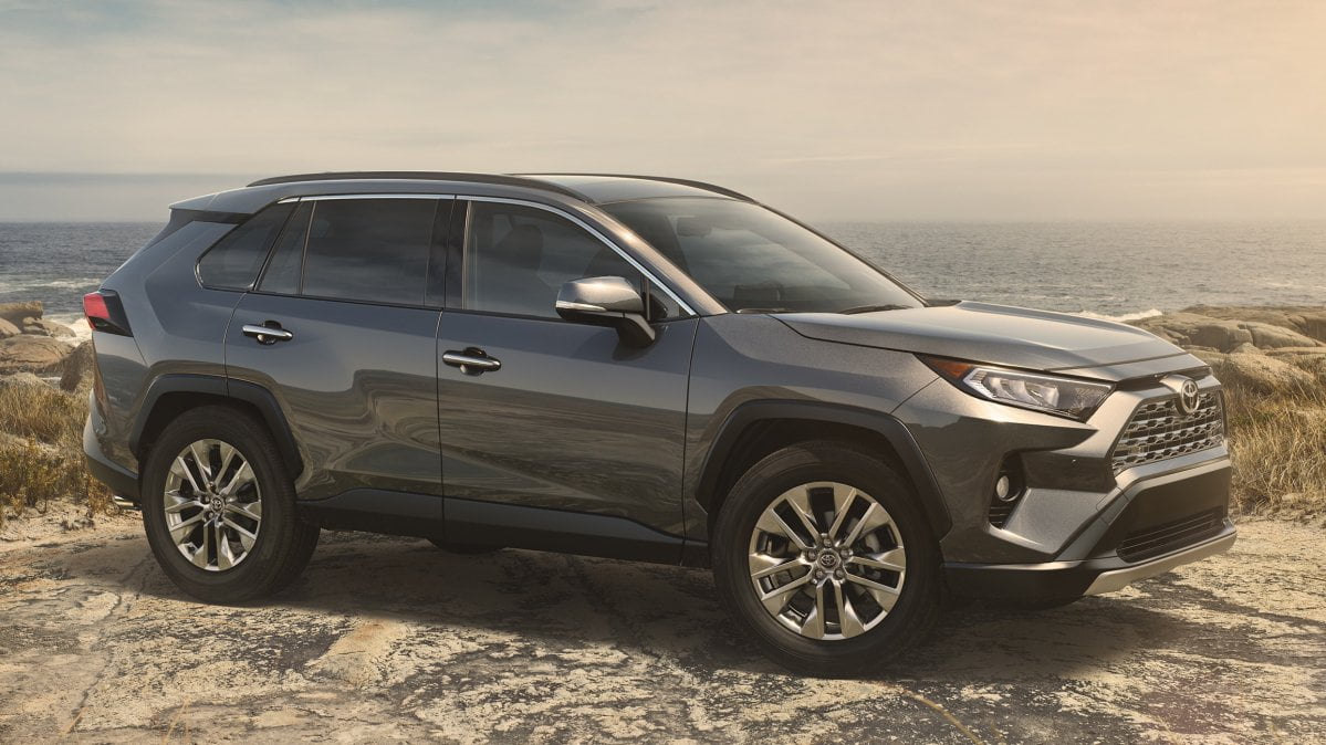 تویوتا RAV4