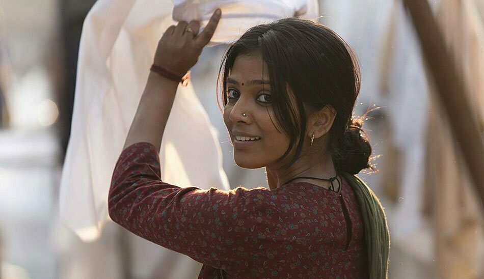 آن سوی ابرها