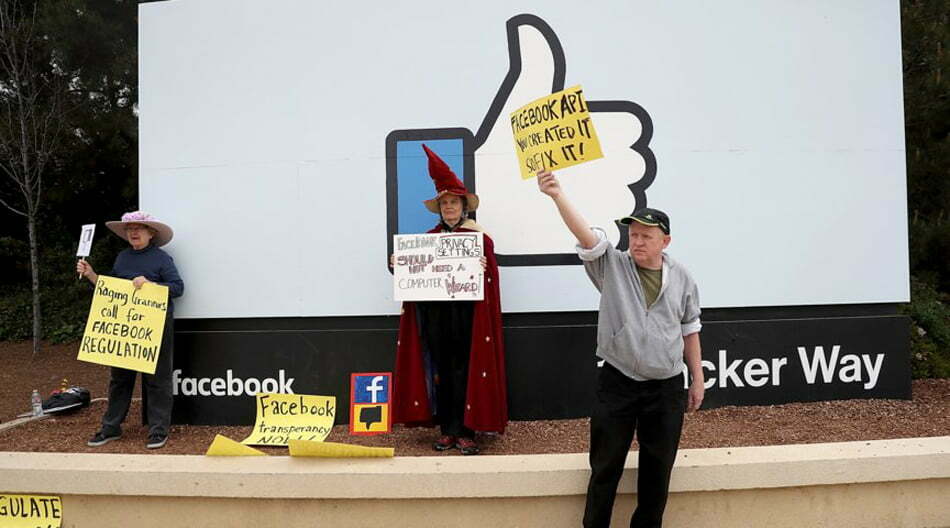 درگیری هرروزه در دفتر فیس‌بوک