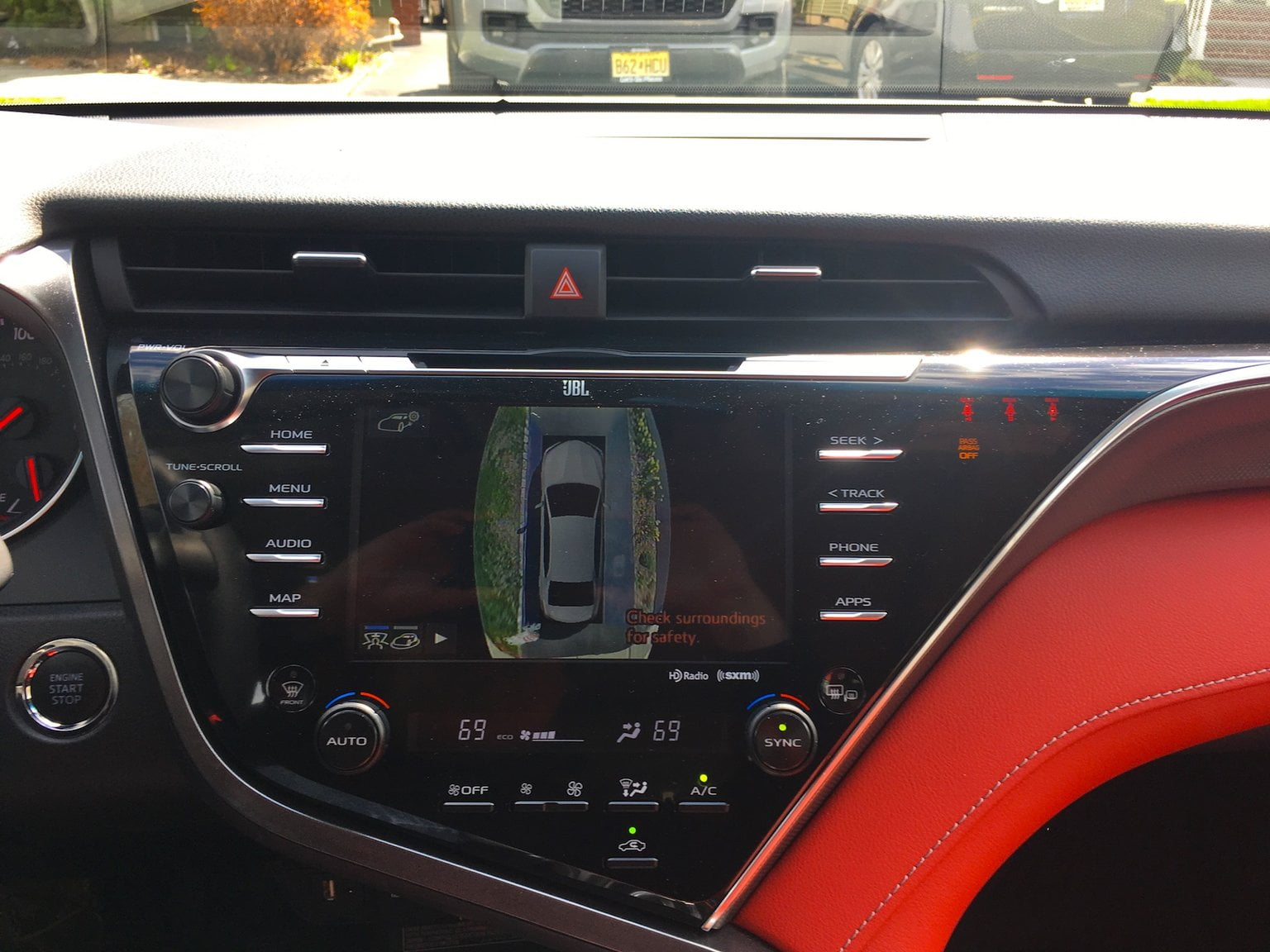 toyota camry 2018