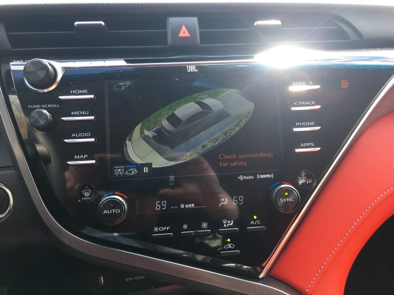 toyota camry 2018