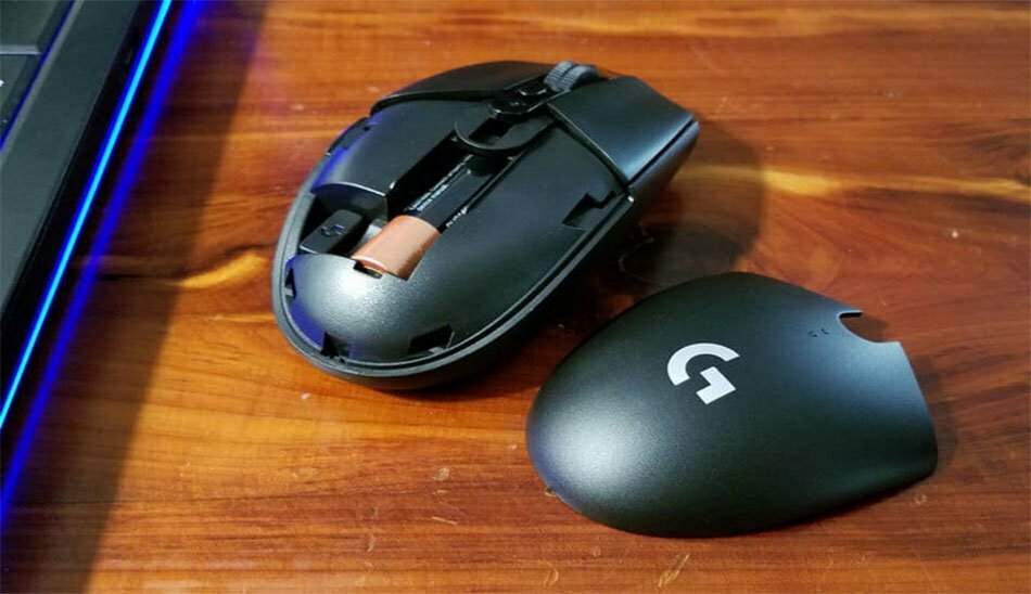 LOGITECH G 305