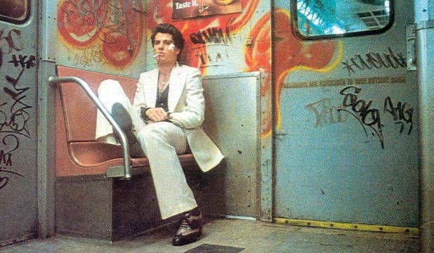 بهترین فیلم های جان تراولتا / saturday night fever