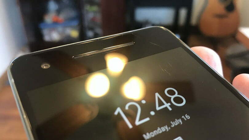 خراش های صفحه نمایش گوشی گوگل پیکسل 2