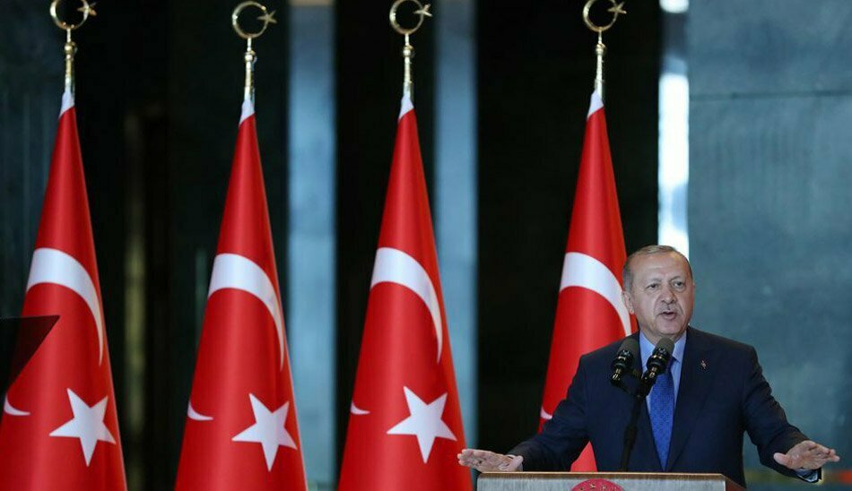 موضع رییس جمهور ترکیه در برابر آیفون