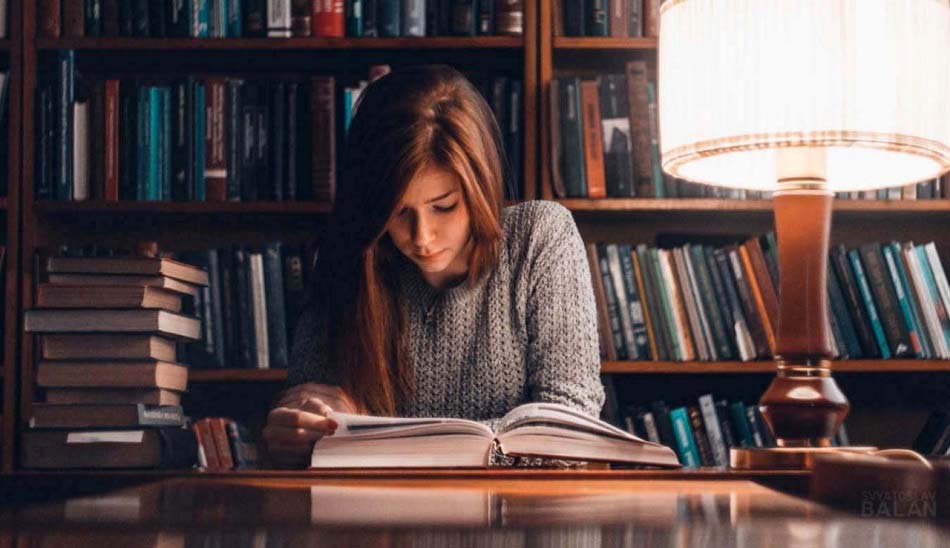 مزایای کتاب خواندن / reading book