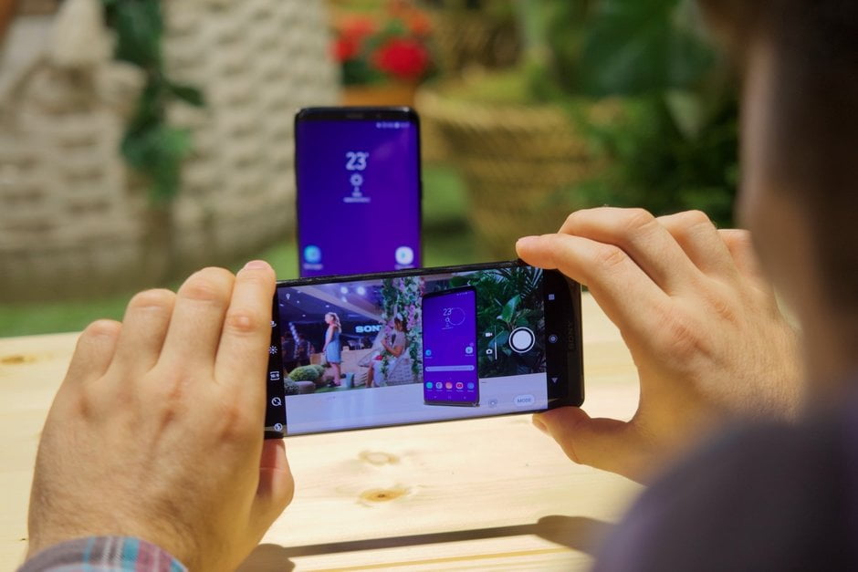 مقایسه اکسپریا XZ3 و گلکسی S9 پلاس : دوربین