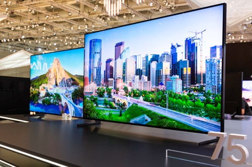 تلویزیون QLED 8K سامسونگ Q900R
