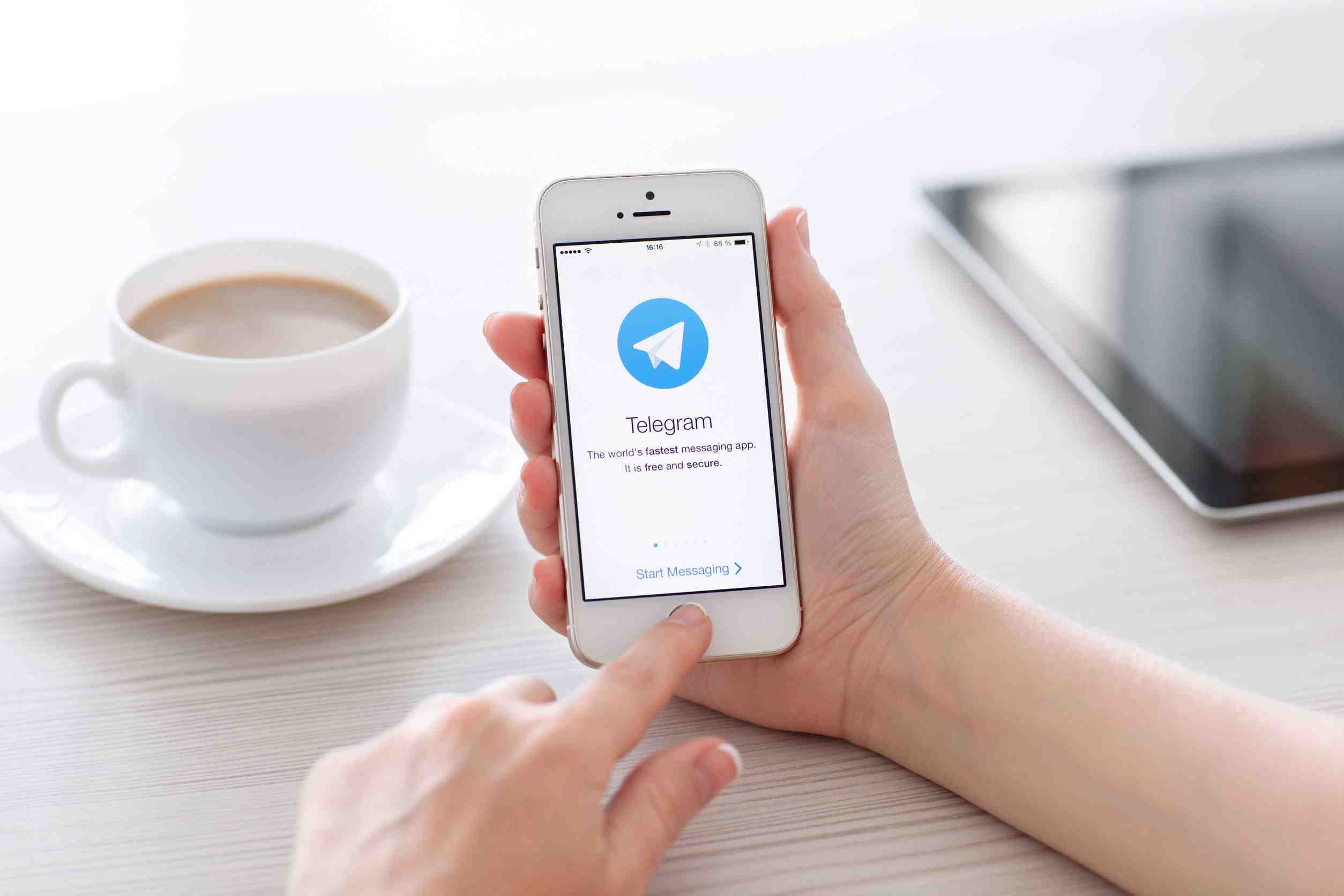 telegram Update for iOS / تلگرام
