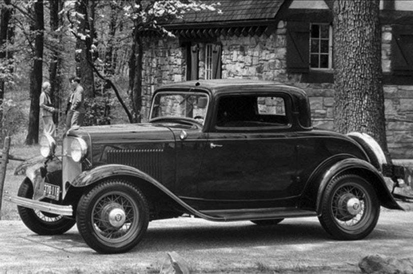 1932-Model-18-side(1) / بهترین خودروهای آمریکایی قدیمی