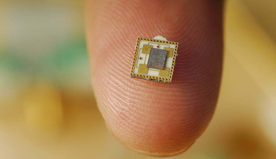 7nm-chip / چیپ 7 نانومتری
