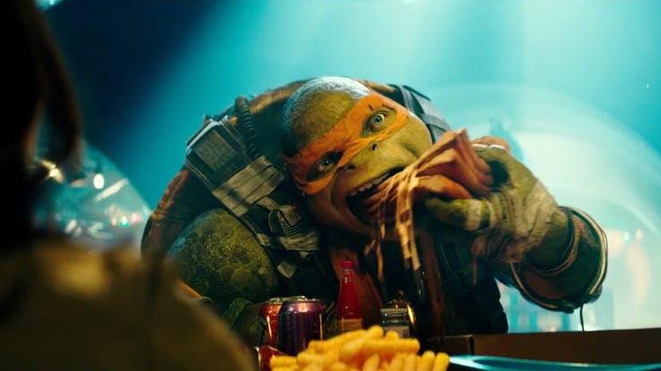 Ninja-turtle-eating / لاک پشت نینجا
