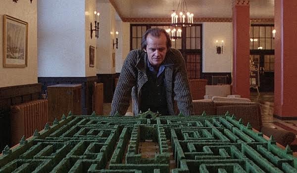فیلم درخشش / the shining / بهترین فیلم های ژانر وحشت