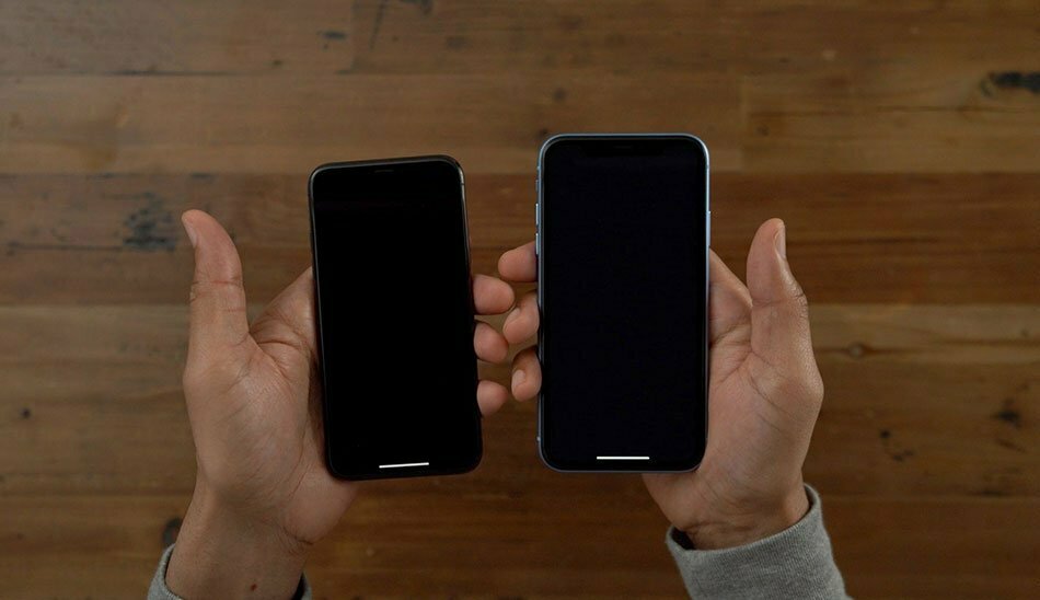 آیفون 10 آر / iPhone XR