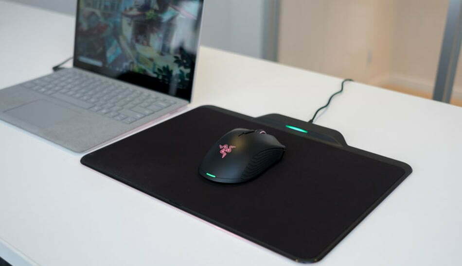 موس بی سیم ریزر مجهیز به پد شارژر بی سیم