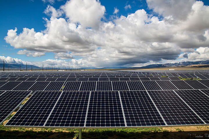 solar farms/مزرعه خورشیدی