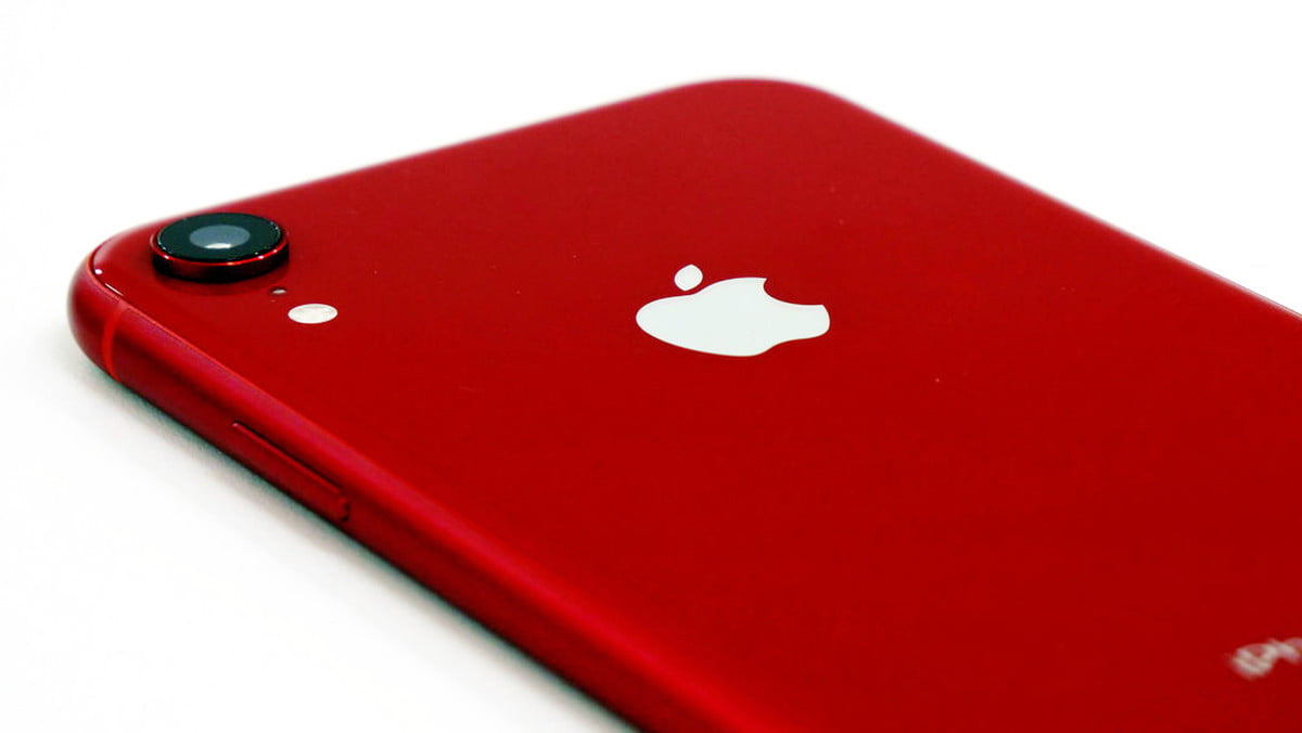 iPhone XR Red Product/ آیفون 10 آر قرمز