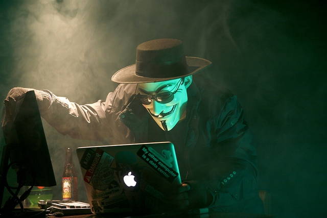 هکر اپل / apple hacker