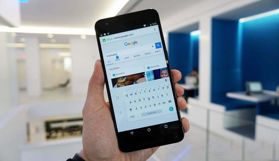 Use one-handed mode typing inside Gboard/ استفاده از یک دست برای تایپ در جی بورد