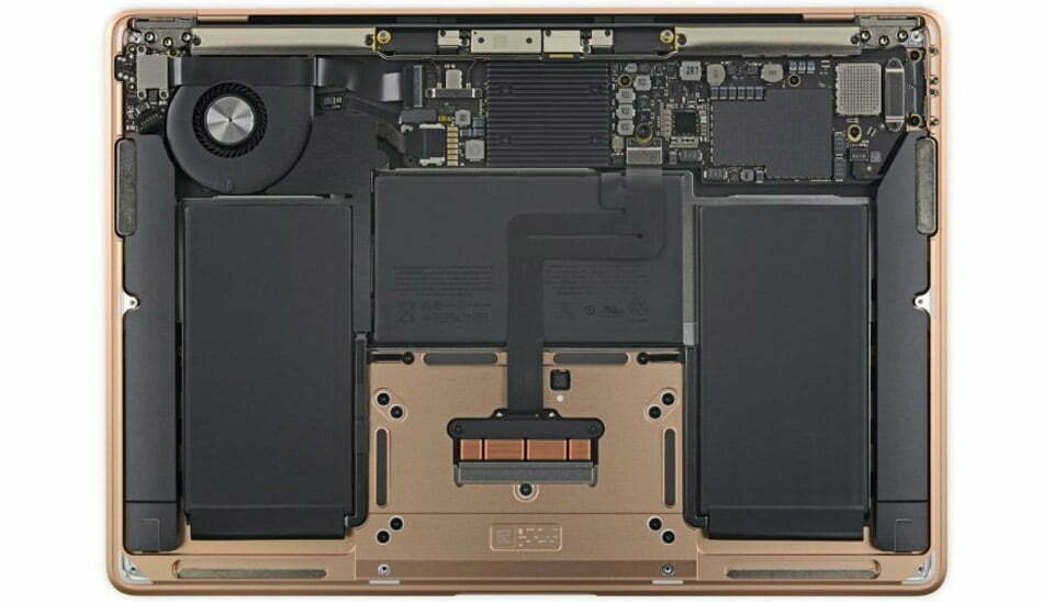 نمای درونی از مک بوک ایر 2018 اپل / macbook air 2018 from the inside