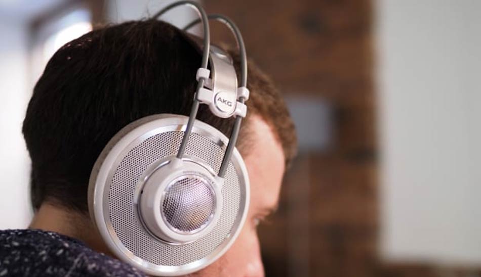 AKG-headphone / هدفون AKG