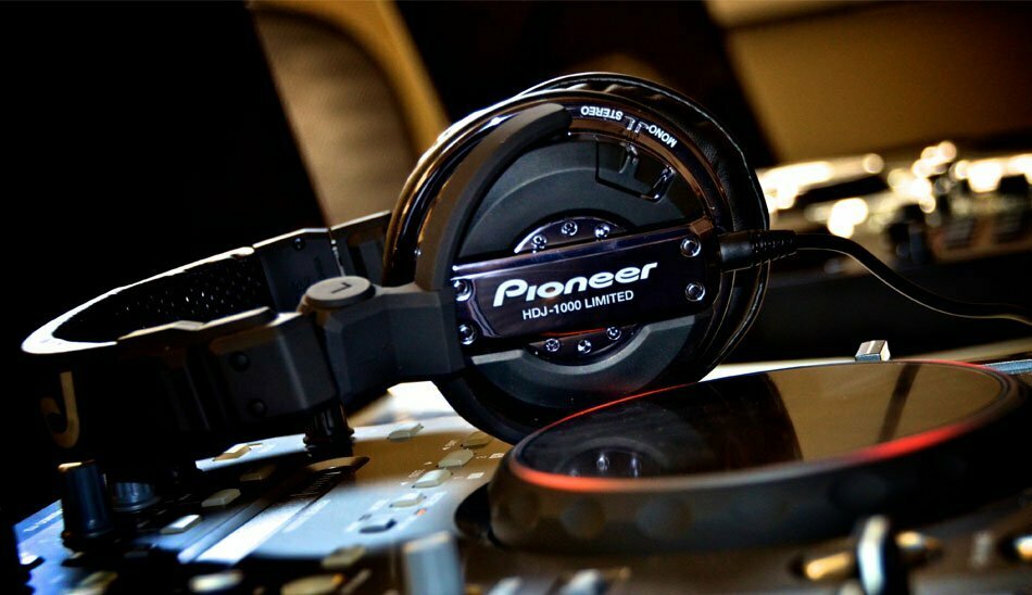 هدفون پایونیر/ Pioneer headphone
