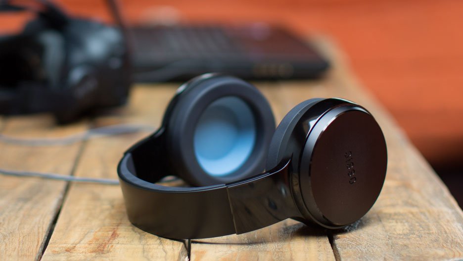 Ossic X 3D surround headphones / هدفونهای سه بعدی فراگیر Ossic X