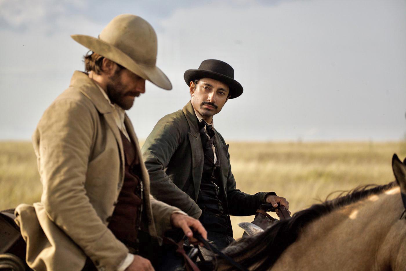 the sisters brothrs / جک جیلنهال / Jake Gyllenhaal / Riz Ahmed