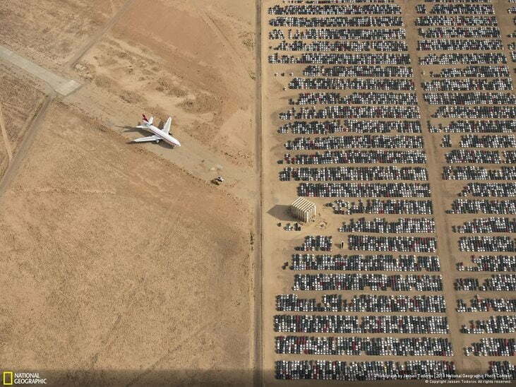 car boneyard / گورستان خودروها