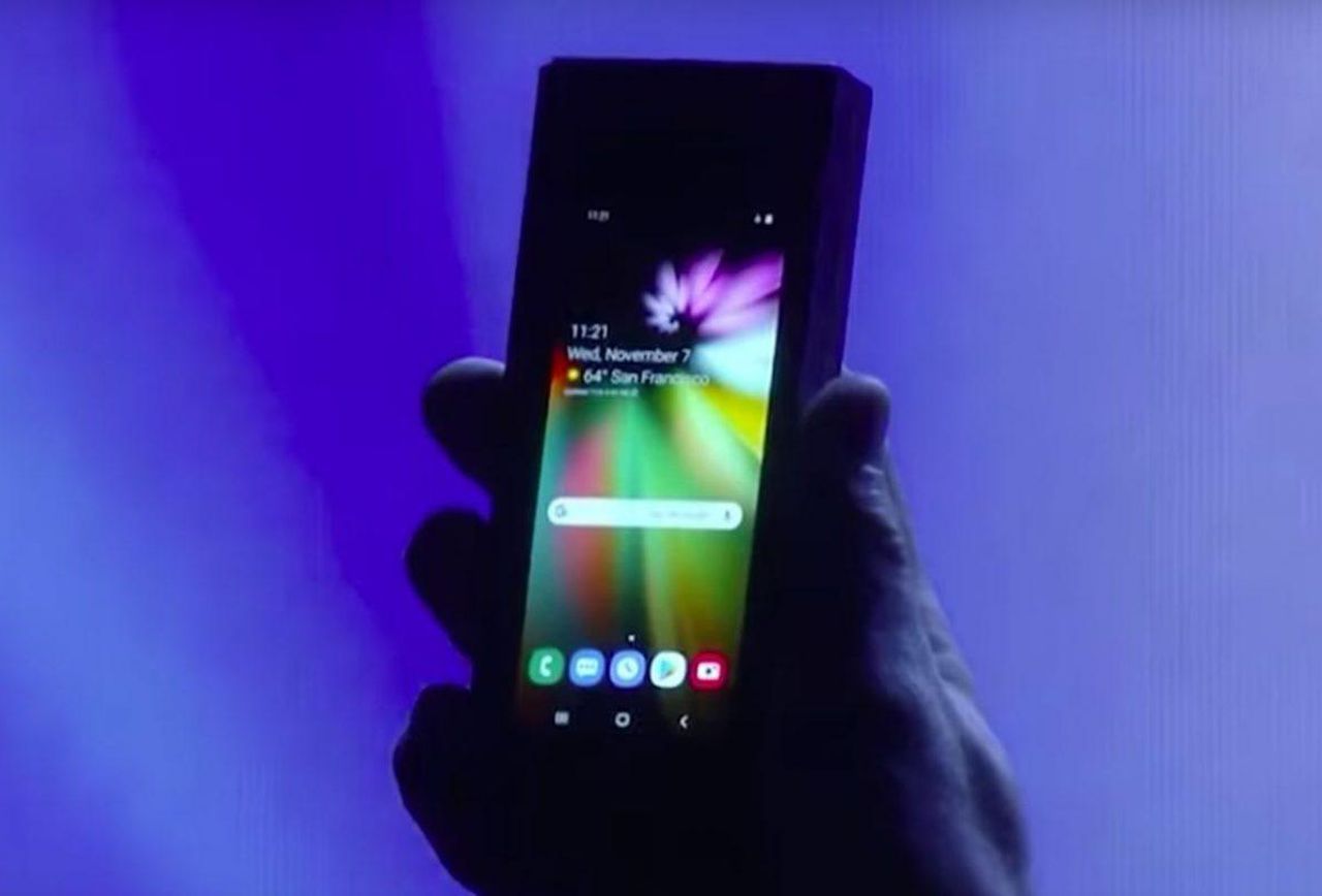 گوشی تاشو سامسونگ / Samsung Foldable Phone