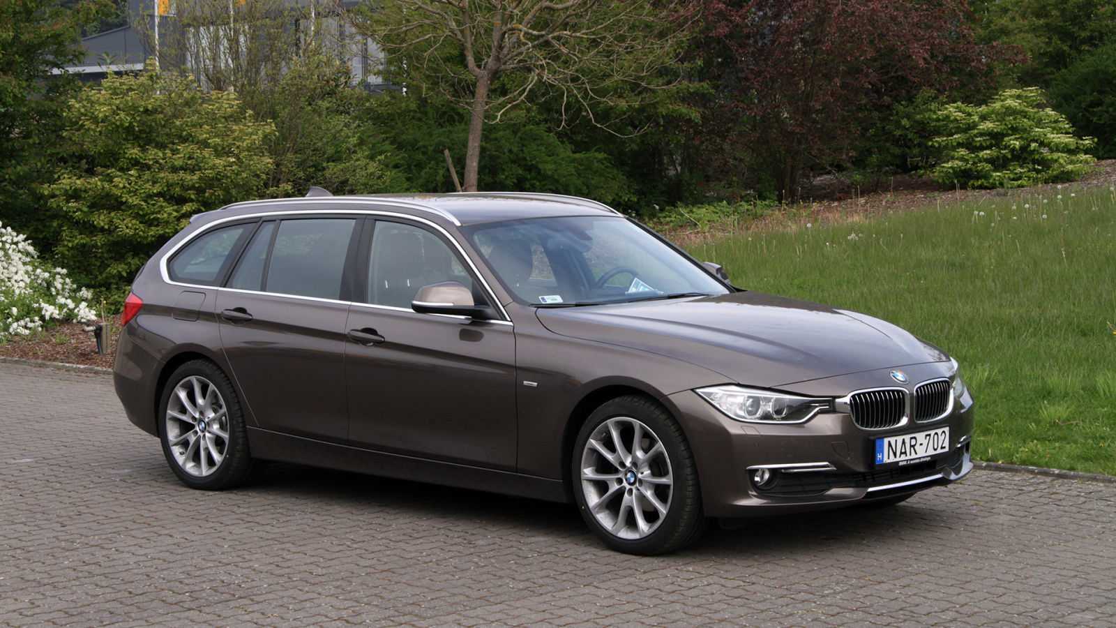 بی ام و سری 3 واگن / BMW 3 Series Wagon