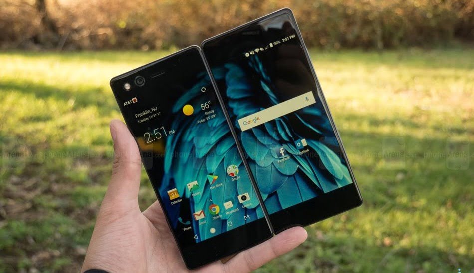 ZTE Axon M