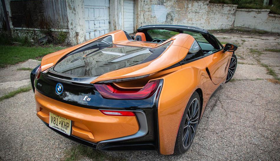 BMW i8 Roadster / بی ام و i8 رودستر